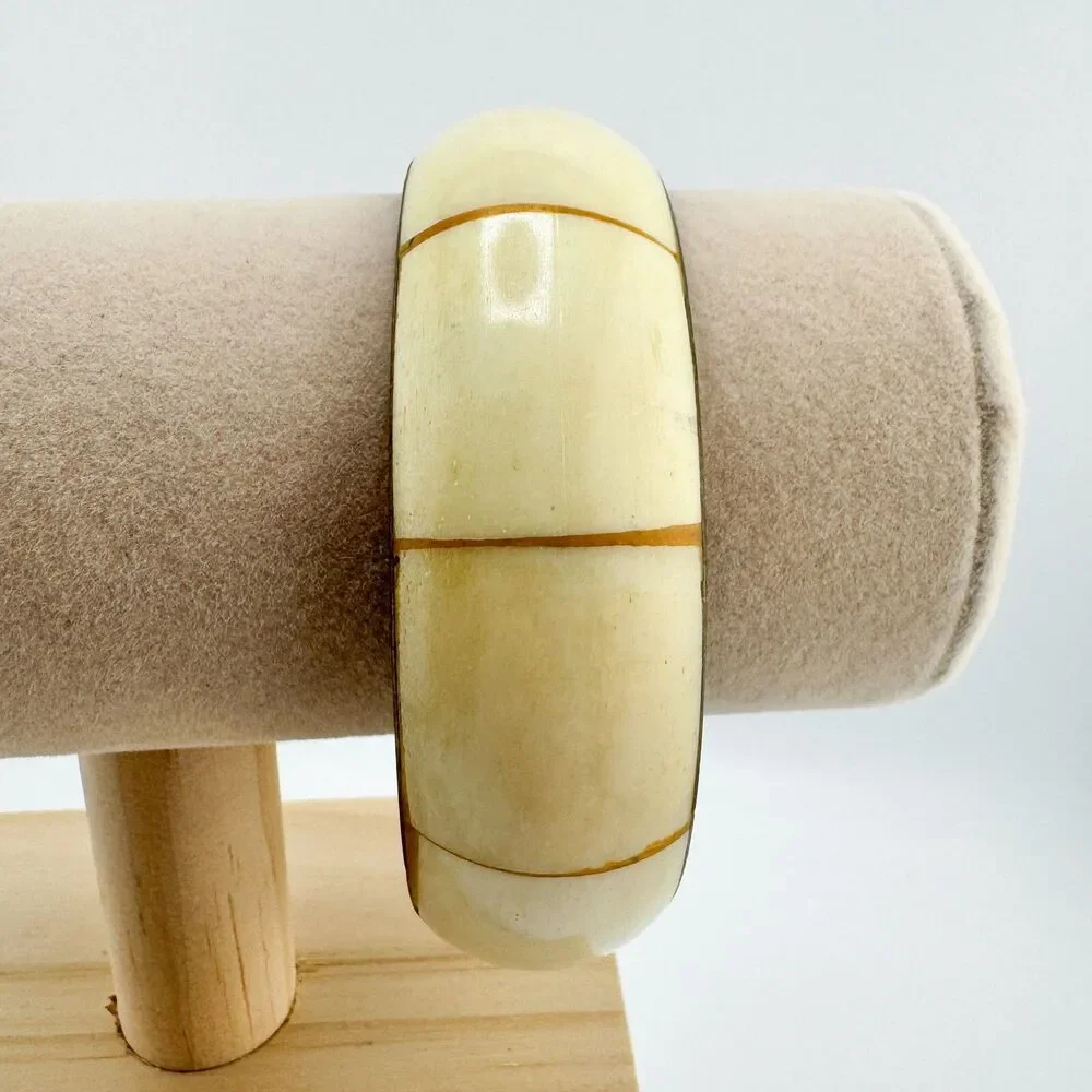 Vintage Shell Cream Brass Bangle Bracelet  Chunky Retro Statement Handcrafted